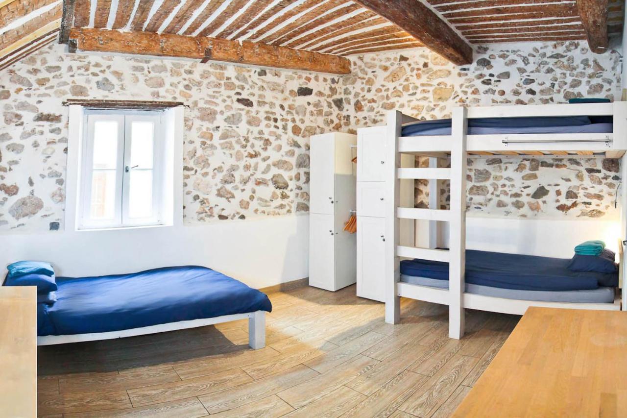 Oasis Hostel